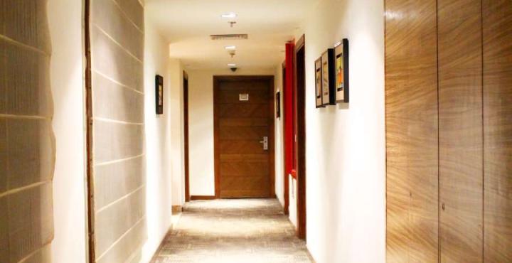 Indus Biznotel New Delhi Exterior foto